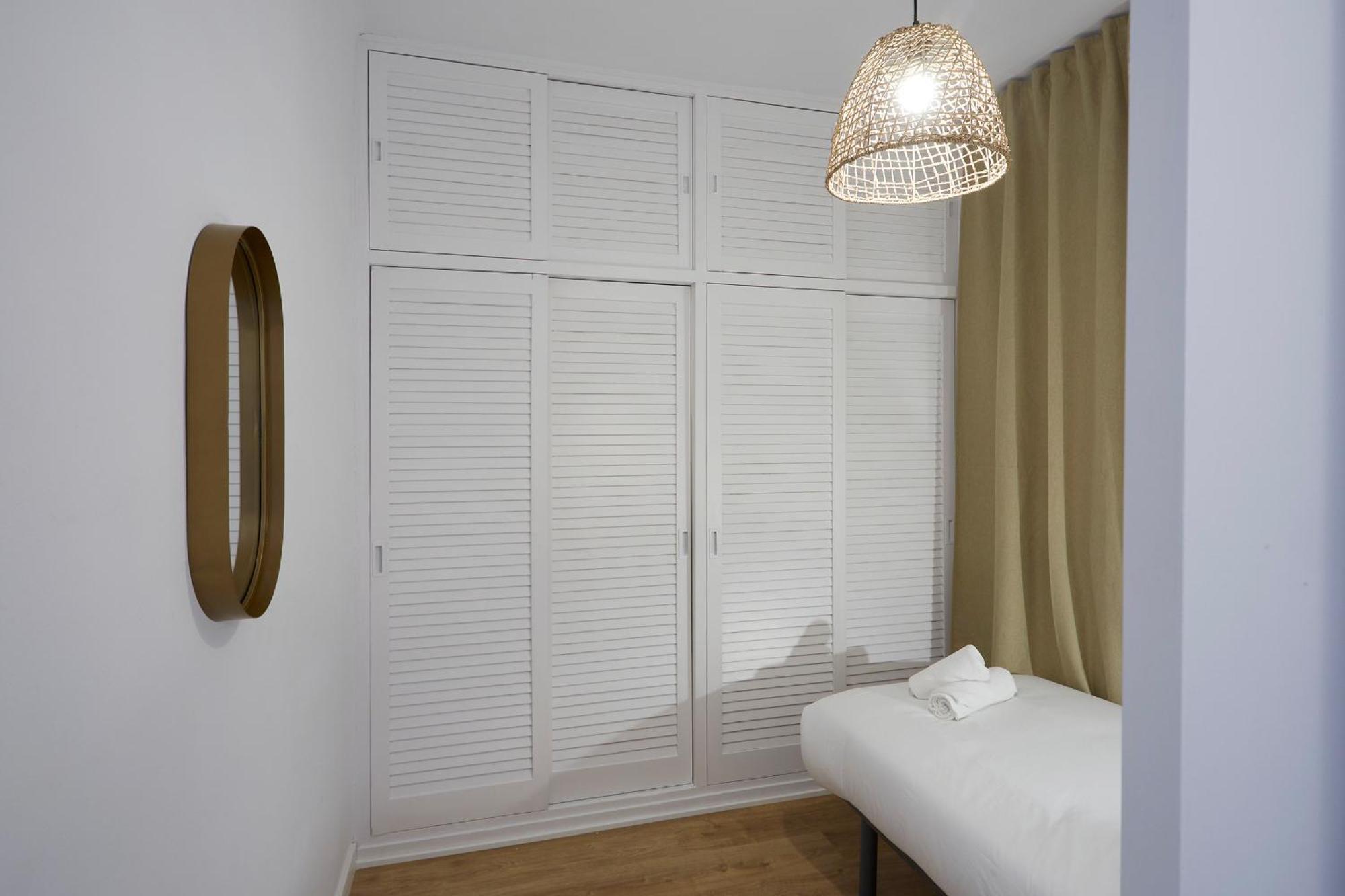 61par1014- Magnifico Recientemente Decorado En Poble Sec Barcelona